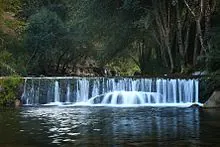 Rio Bestança, Cascata de Pias